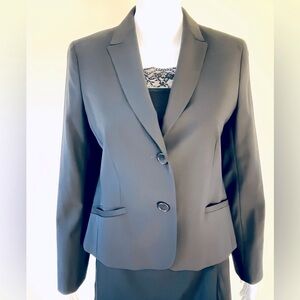 Talbots brand black fine wool classic & chique blazer & pants 2 Pc suit US 8